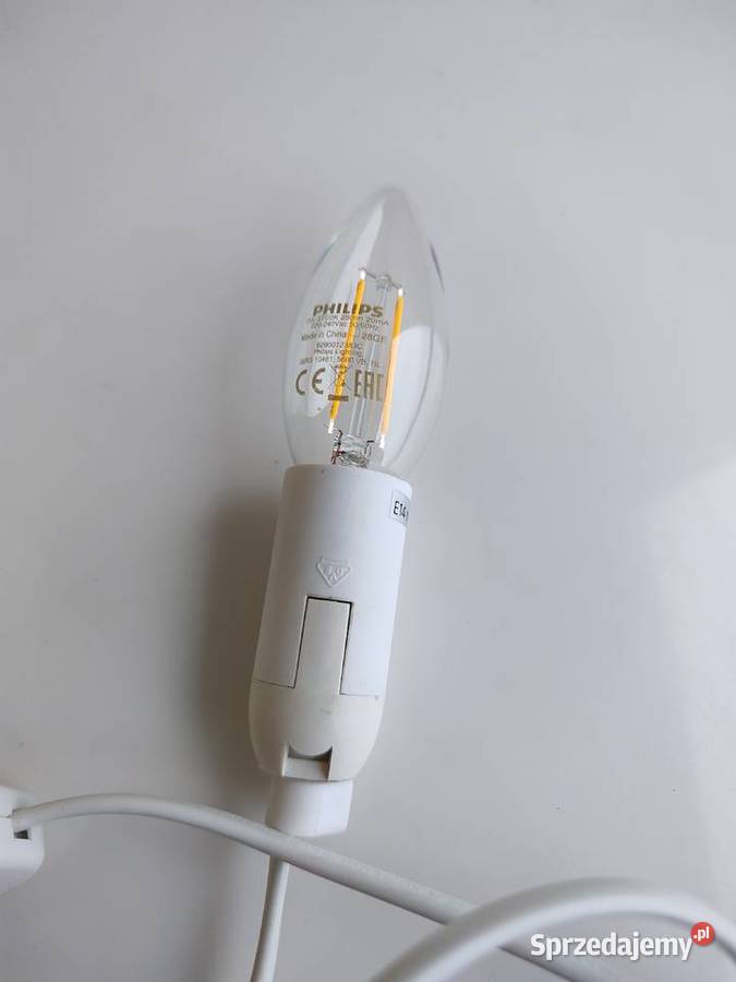 Kabel z wtyczką i włącznikiem oprawą E 14 Olecko