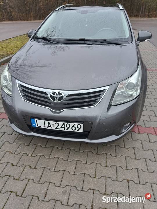 Toyota Avensis 20 D4D t27 gniazdo SD Mielec sprzedam