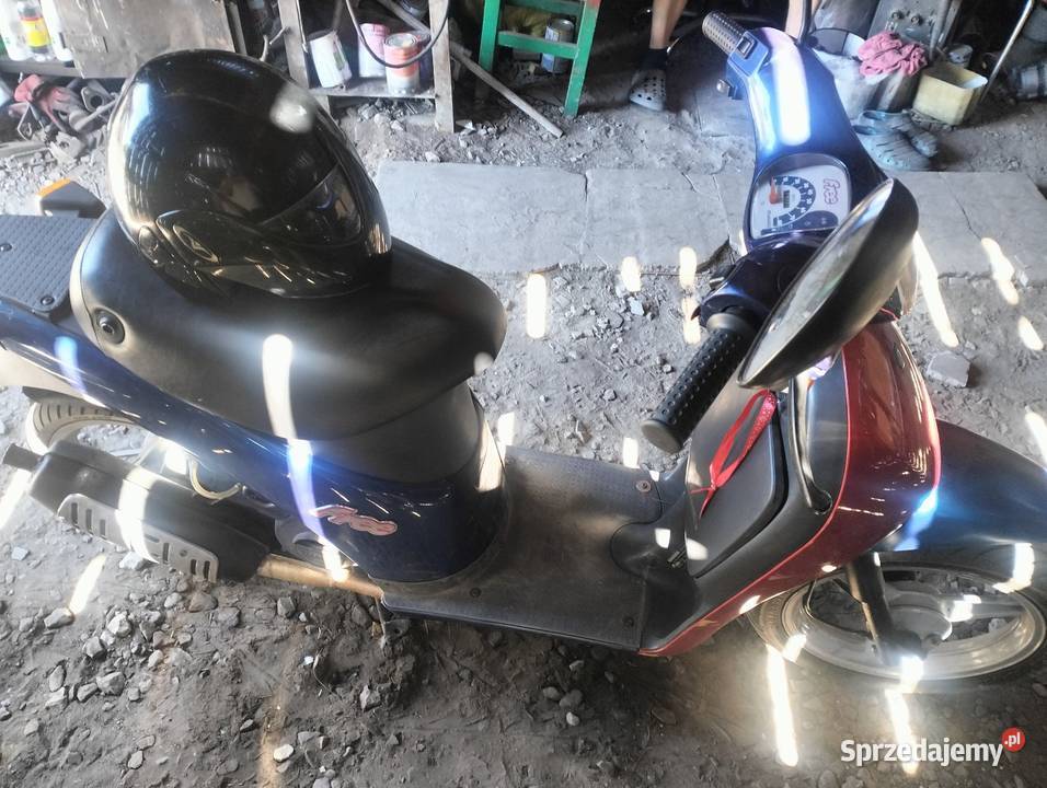 Piaggio free 52t Żurawnica