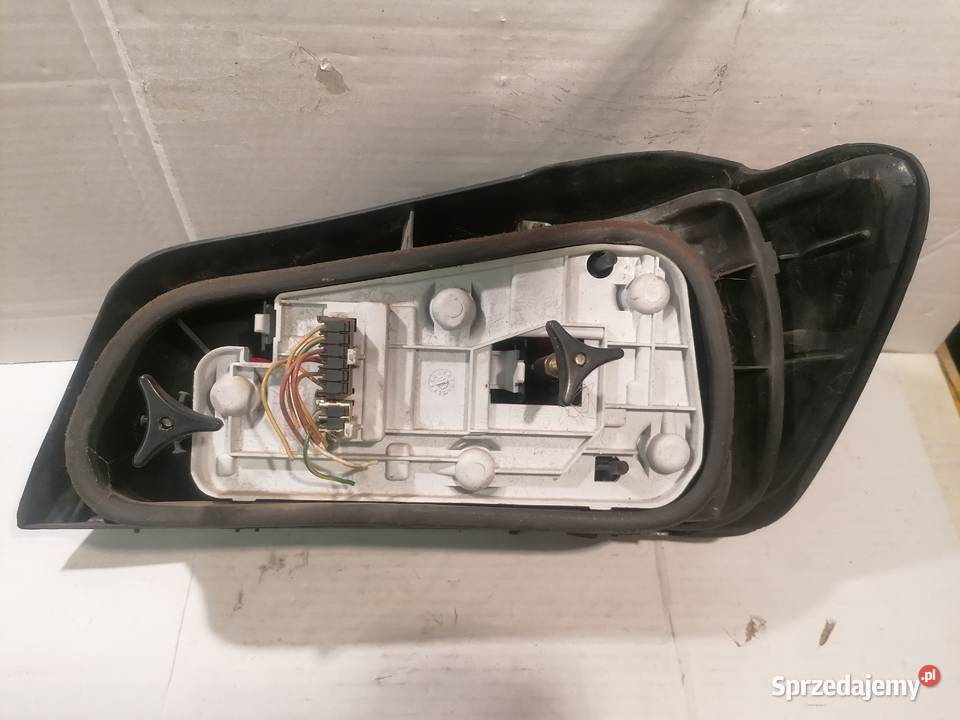 lampa tył lewa Peugeot 306 r9397 Lampy tylne Piotrków Trybunalski sprzedam