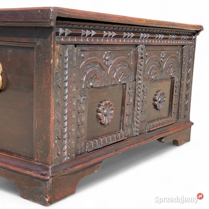 Stara drewniana rzeźbiona skrzynia kufer Gryfice sprzedam