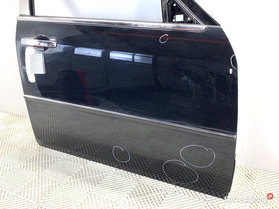DRZWI PRAWY PRZÓD CHRYSLER 300C SedanLimuzyna Drzwi