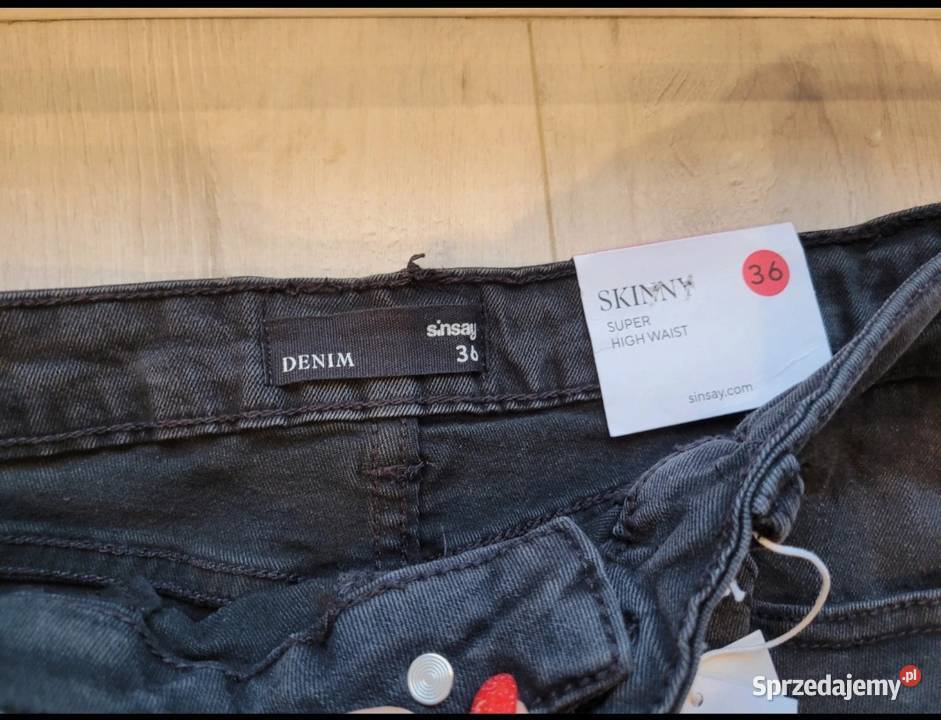 Czarne Jeansy rozmiar 36 sprzedam