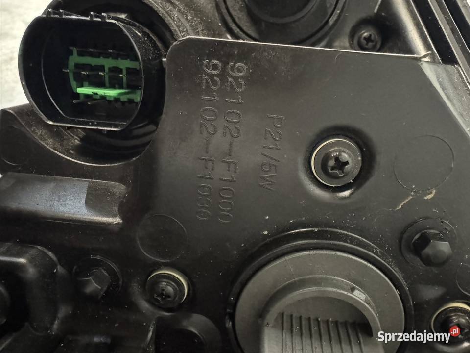 Lampa prawy przód Kia Sportage IV 1518 Jasienica