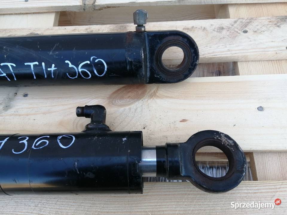 Siłownik poziomowania Cat TH 360B Wilkowo