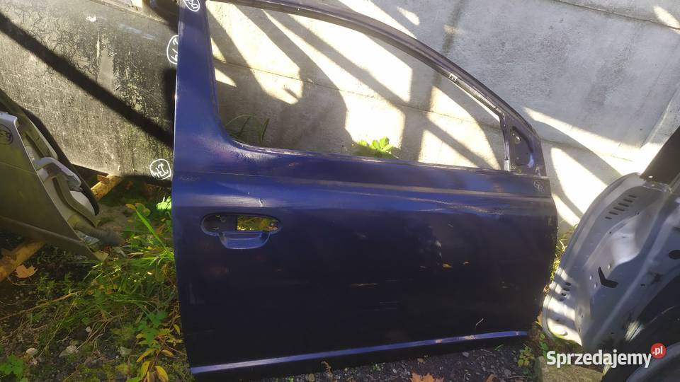 TOYOTA YARIS 3D 1998 1999 2003 DRZWI PRAWE Wrocław