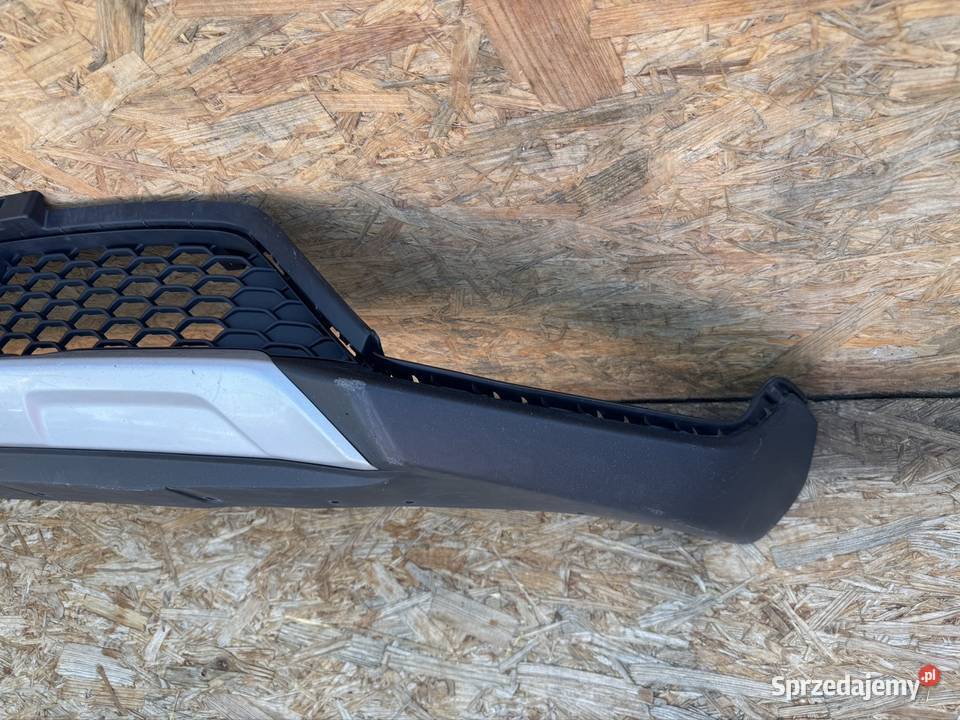 Środkowa kratka spoiler dół zderzaka przód MG zs Międzychód