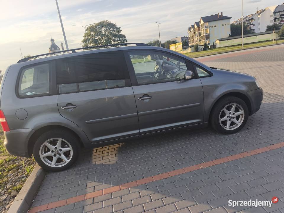 Touran 20 TDI aluminiowe felgi Touran Parczew