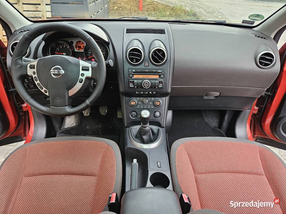 Nissan Qashqai 2008 20 LPG 141 6 biegów hak lakier metallic