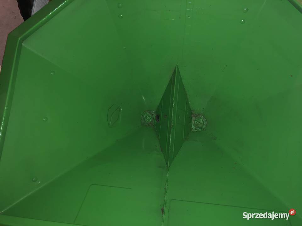 Rozsiewacz nawozu Amazoen F 804R Amazone Rozsiewacze nawozów Rozsiewacze nawozów Rogowo