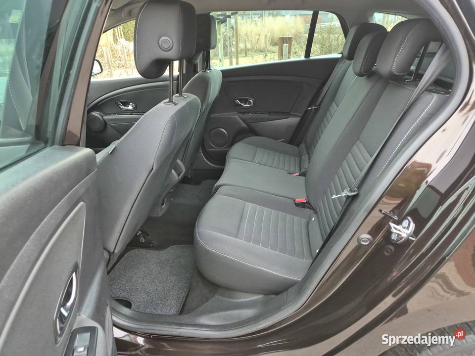 Renault Megane 12 TCe nawigacja klima czujniki gniazdo USB mazowieckie