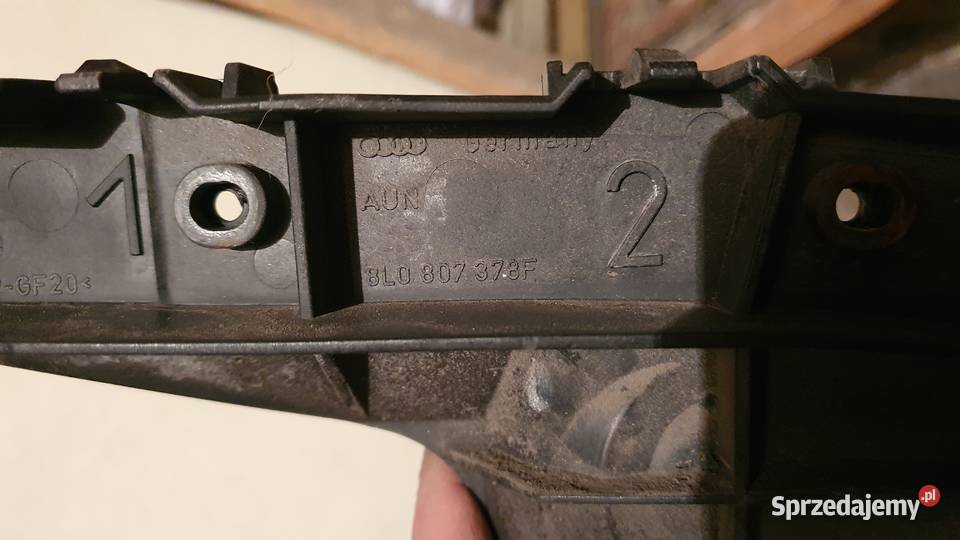 ŚLIZG ZDERZAKA TYŁ AUDI A3 8L 8l0807378f Mikołów sprzedam