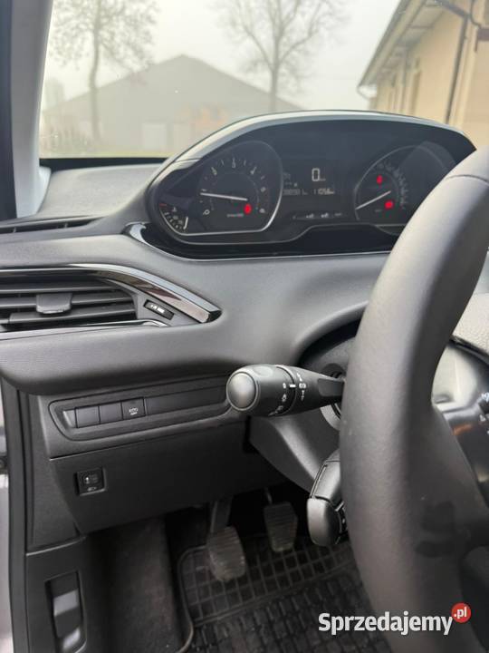 Peugeot 208 Lift 2019r Staniew