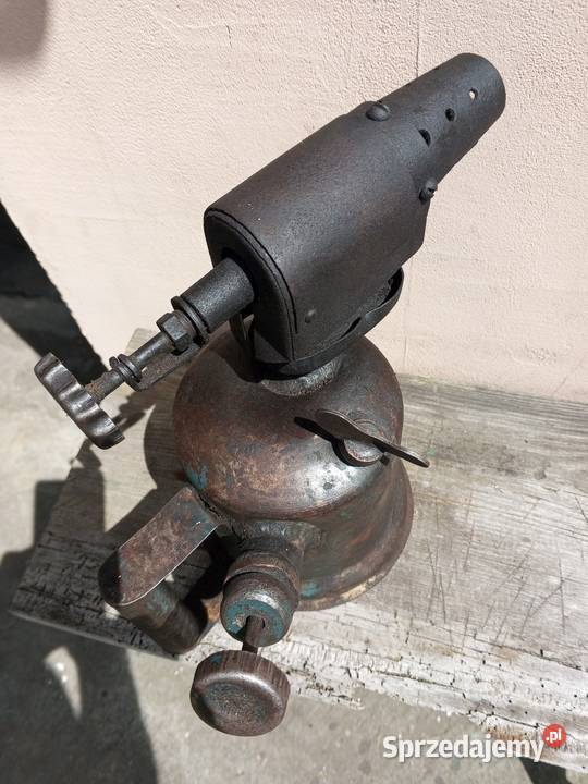 Lampa do podgrzewania starych ciągników URSUS Dąbrowa Górnicza