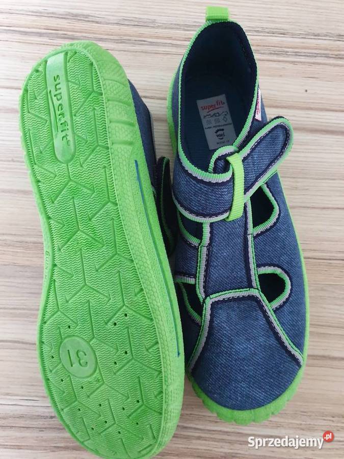 Superfit kapcie 31 Nowe