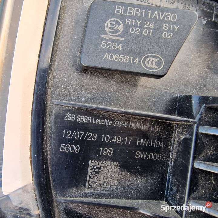 VW ID4 ID4 LAMPA TYLNA LEWA IDEALNA IQLIGHT osobowe Bieleń sprzedam