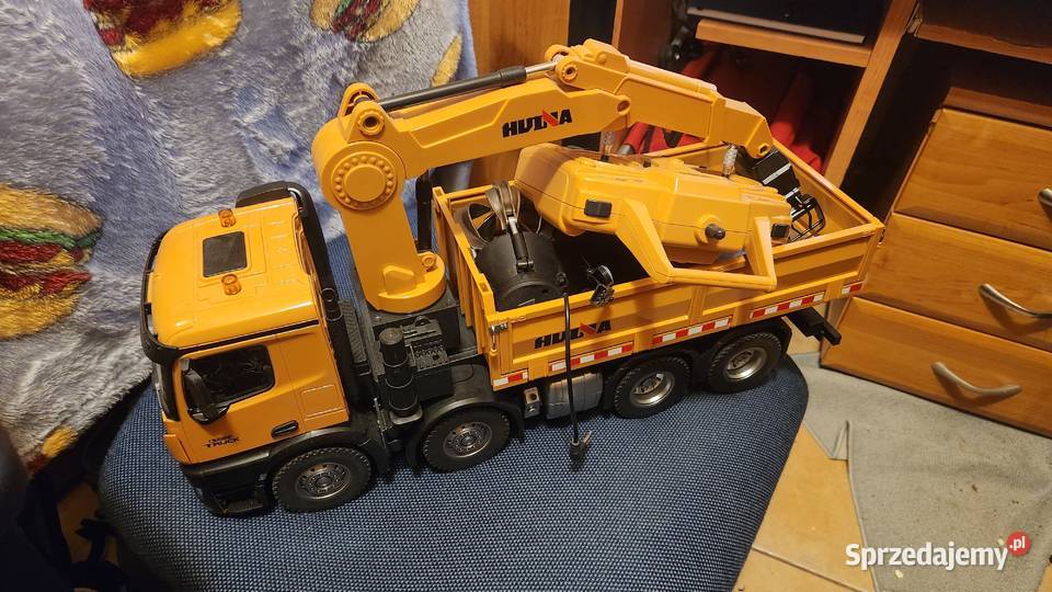 Huina RC Wywrotka z HDS Warszawa