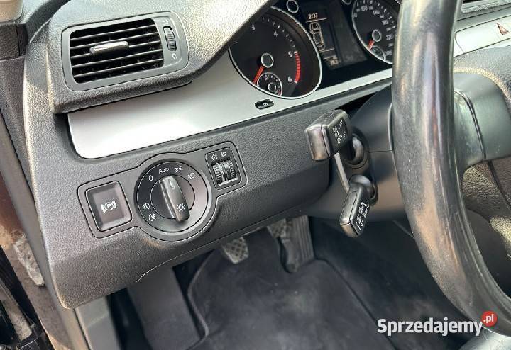 Volkswagen Passat 2009 140KM Łask