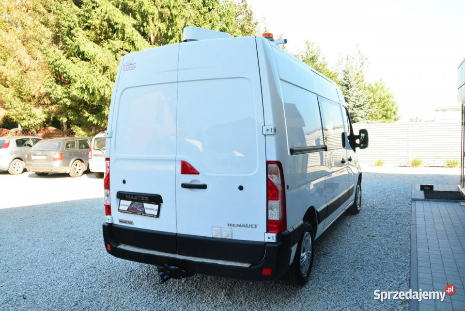 Renault Master średniak 7 osobowy brygadówka nieuszkodzony Warszawa sprzedam