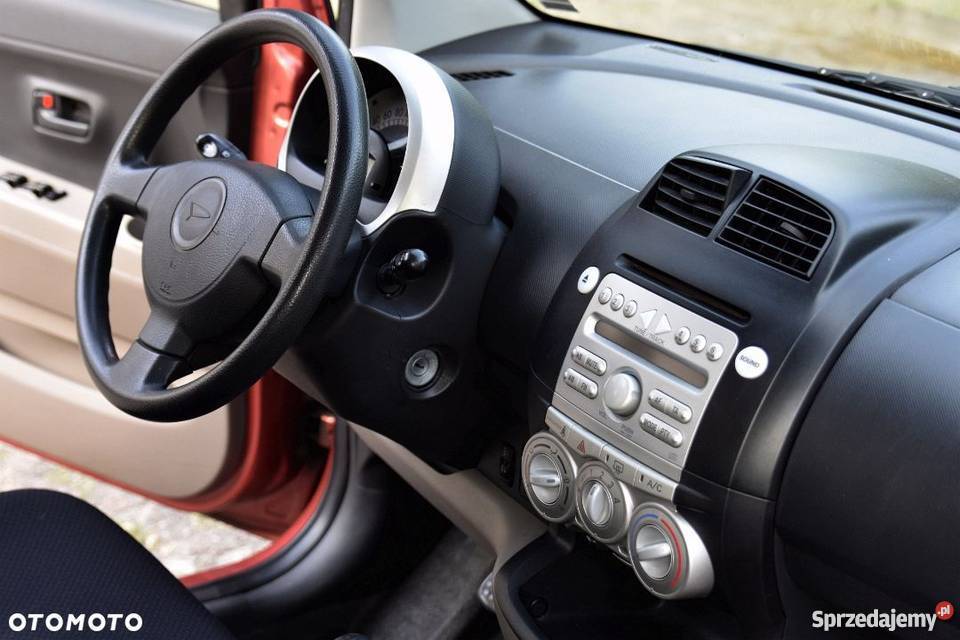 Sprzedam Daihatsu Sirion Poznań