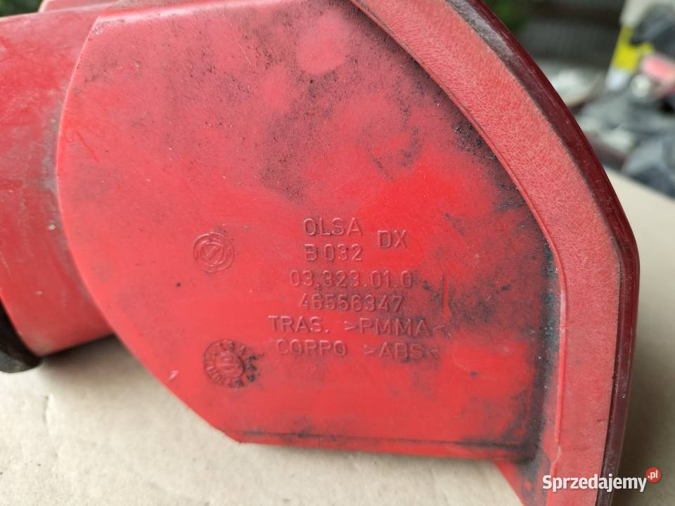 Alfa Romeo 147 LAMPA TYLNA TYŁ PRAWA lampy tylne lubelskie Kamień-Kolonia sprzedam