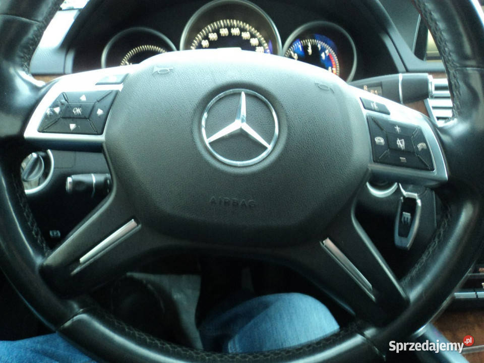 Mercedes E 350 sprzedam ładnego MERCEDESA E 30 Mercedes-Benz lubelskie Lublin