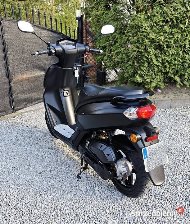 Skuter Peugeot Kisbee 50cc 2018r 4500 wtrysk LED 49cm3 łódzkie Łask