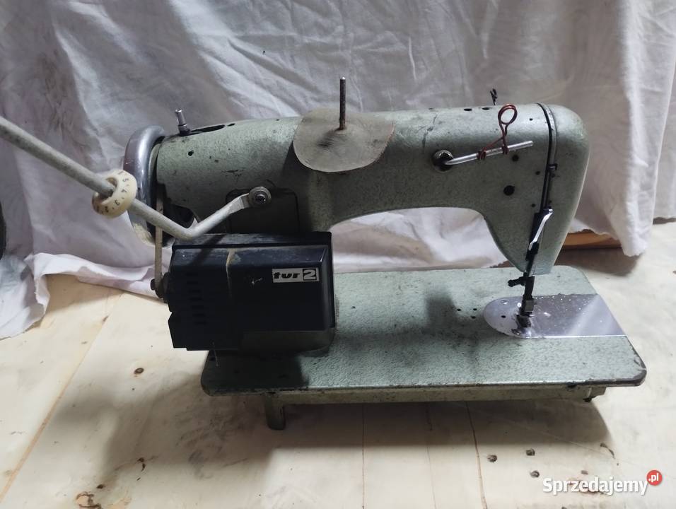 Maszyna do szycia ŁUCZNIK KL90