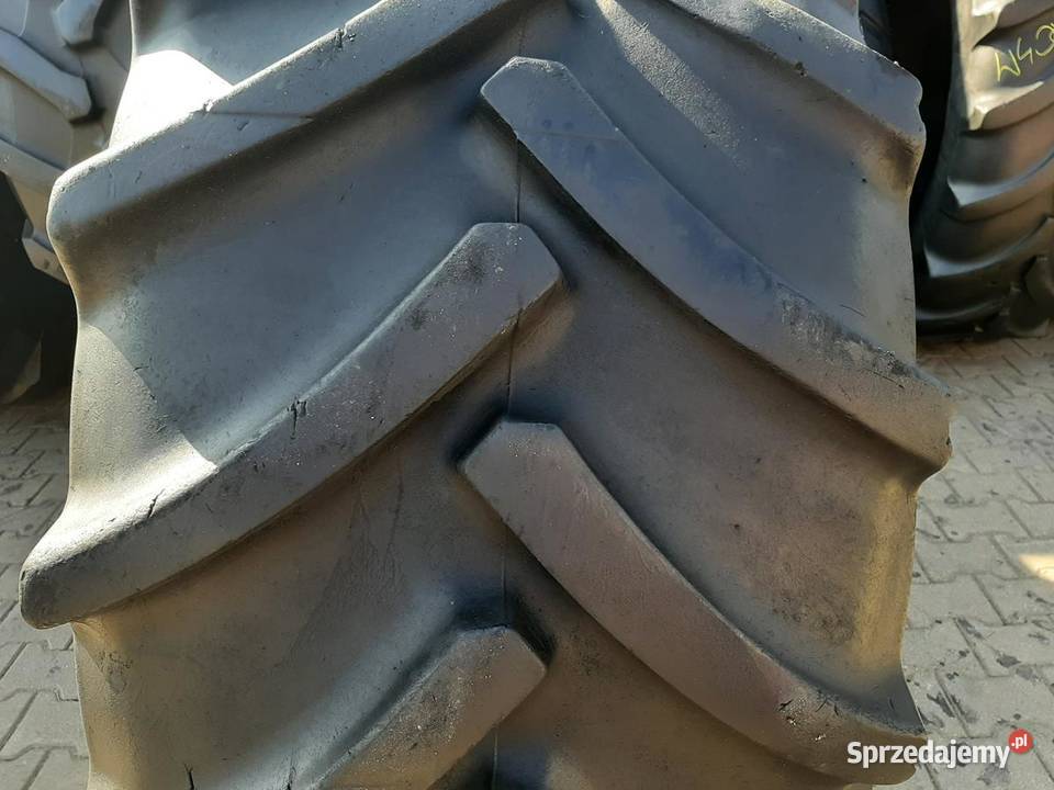 2x Opona używana rolnicza 60065R28 CONTINENTAL