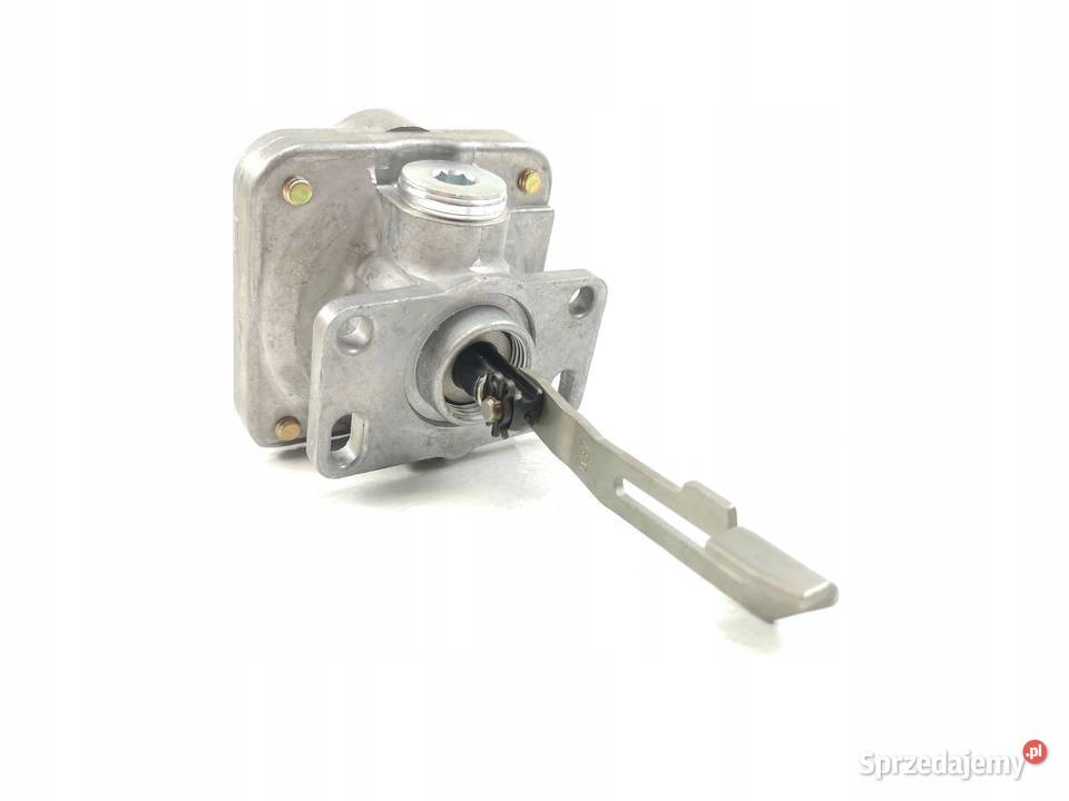 REGULATOR POMPY WTRYSKOWEJ BOSCH IVECO 370 8386 osobowe lubelskie