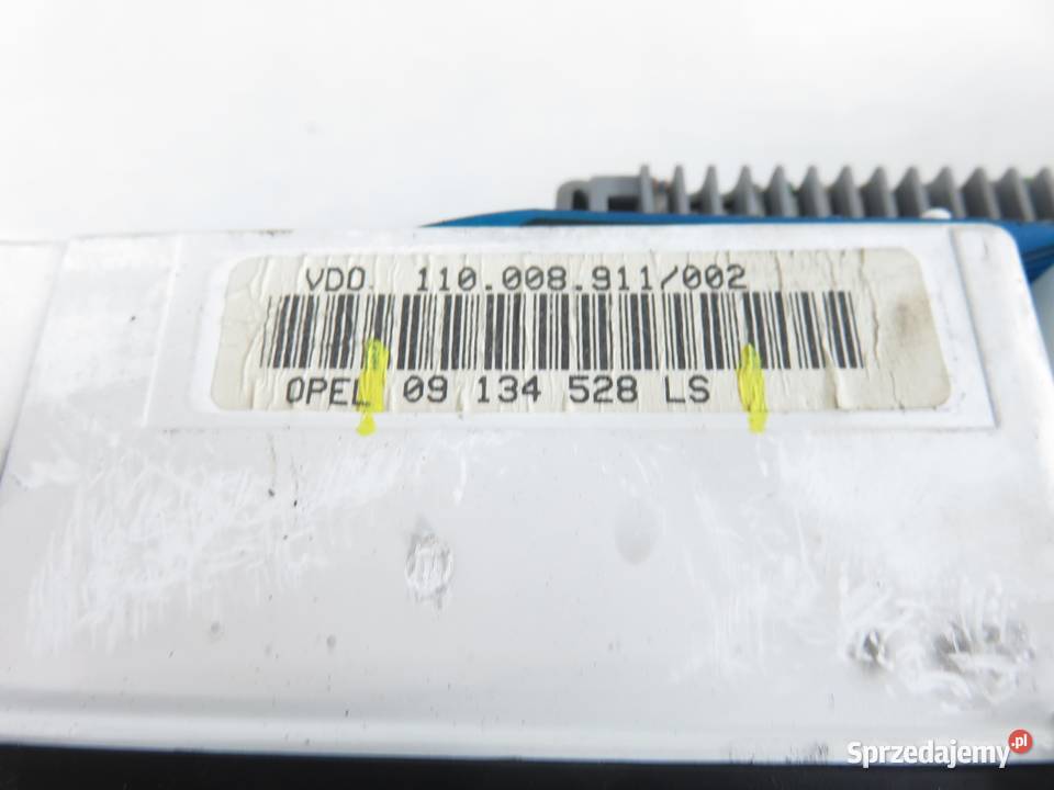 LICZNIK OPEL VECTRA B Kombi J96 20 DTI 16V X 20 osobowe sprzedam