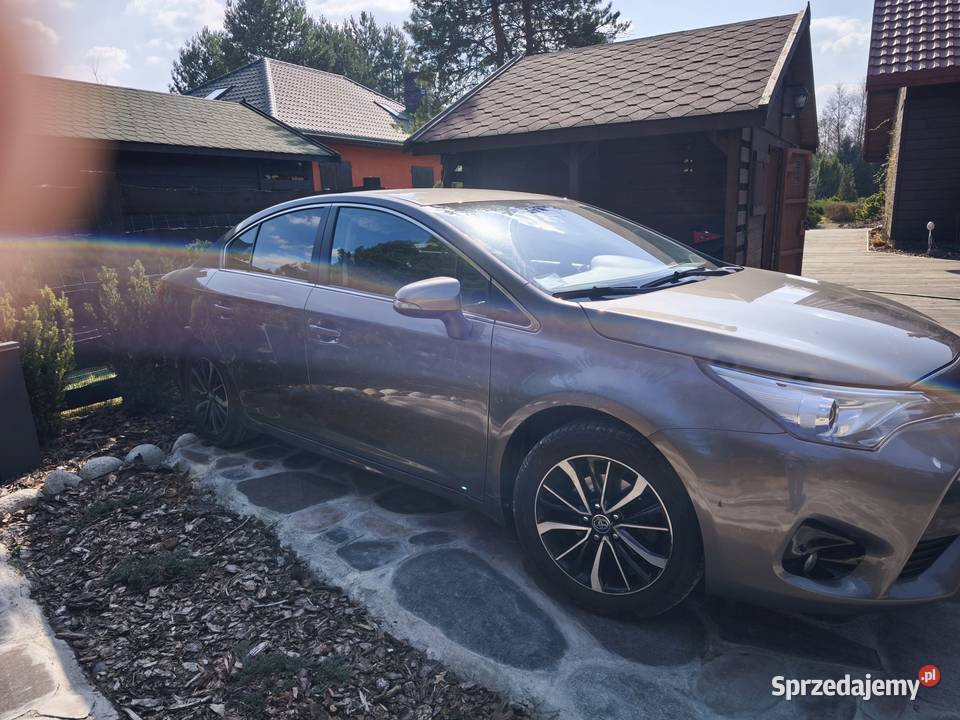 Toyota Avensis III 18 Active 108kw 147 2018r I Warszawa sprzedam