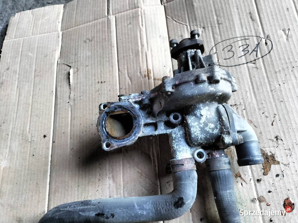 GOLF II 2 JETTA 2 18 OBUDOWA POMPY WODY osobowe Pozostałe Kamień-Kolonia