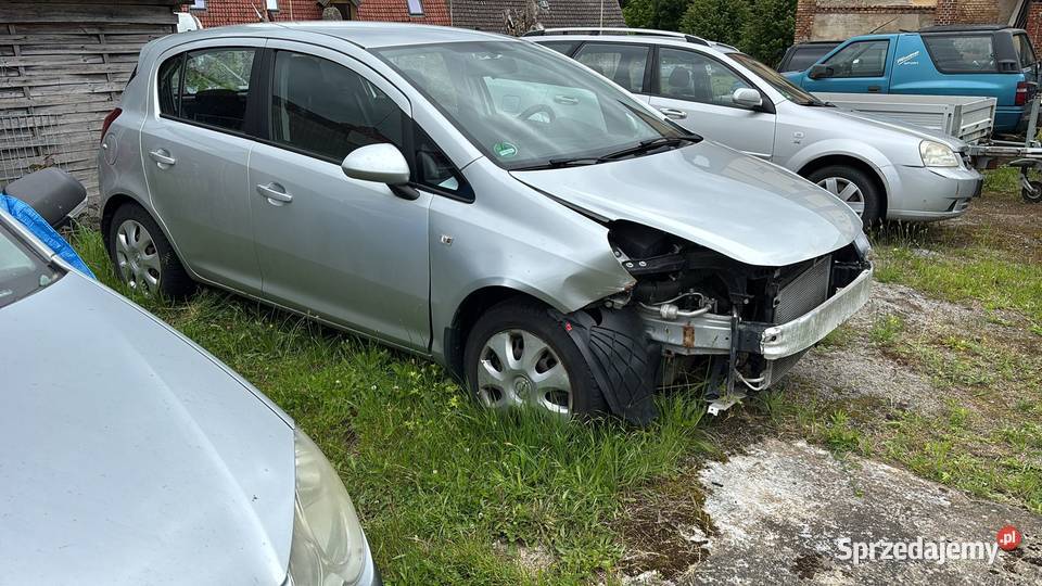 Opel Corsa 2014 14 benzyna Klimatyzacja 50 Swarzędz
