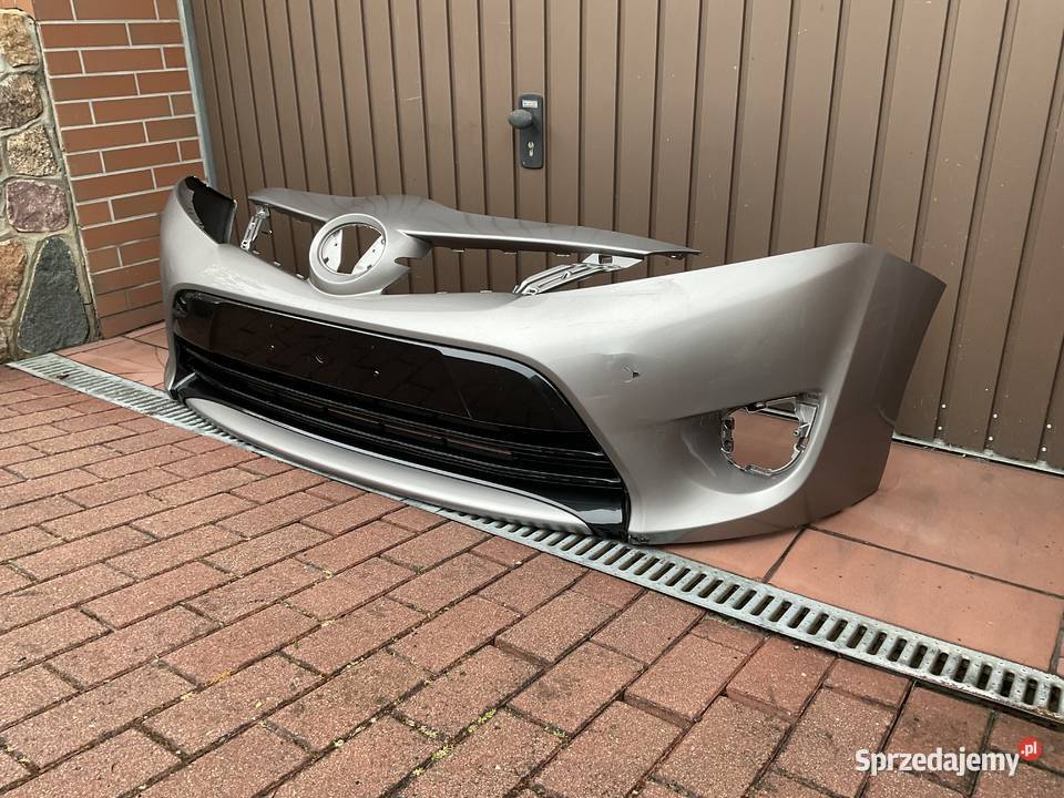 Zderzak Przód TOYOTA VERSO LIFT osobowe Pleszew