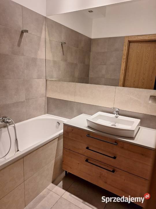 Słoneczne 3pokojowe mieszkanie remoncie z Liczba pokoi 3