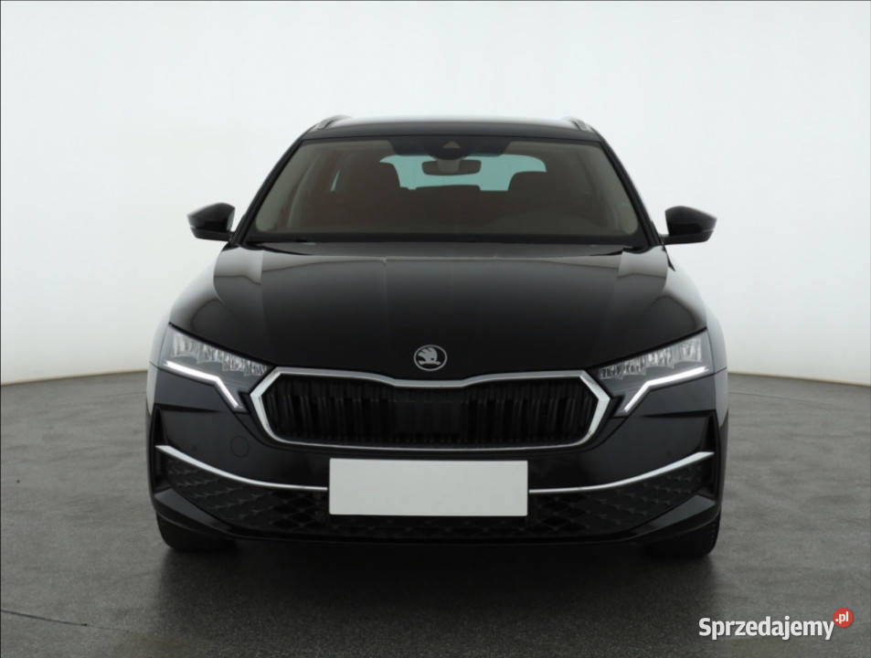 Skoda Octavia 15 eTSI mHEV Rok produkcji 2025 Piaseczno