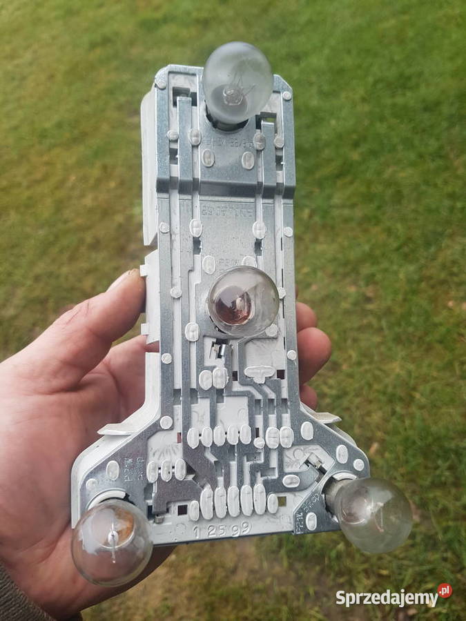 Tylne lamp Passat b5 99r Tomaszów Lubelski sprzedam