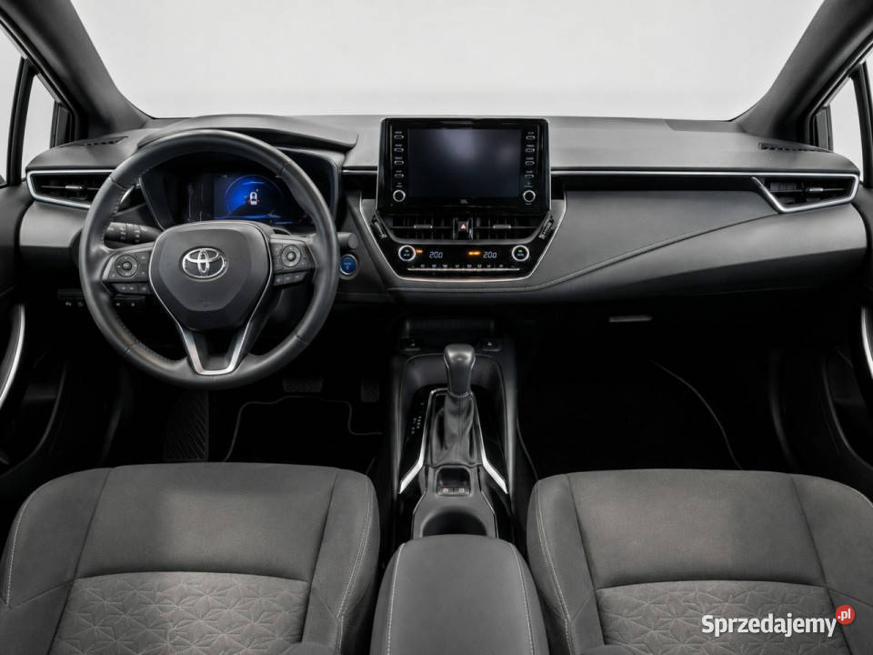 Toyota Corolla 22 Salon Polska 20 HYBRID 1wł z światła LED