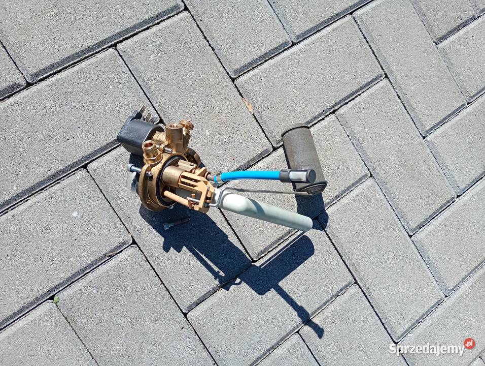 Sprzedam używany wielozawór do zbiornika Pozostałe Orzesze