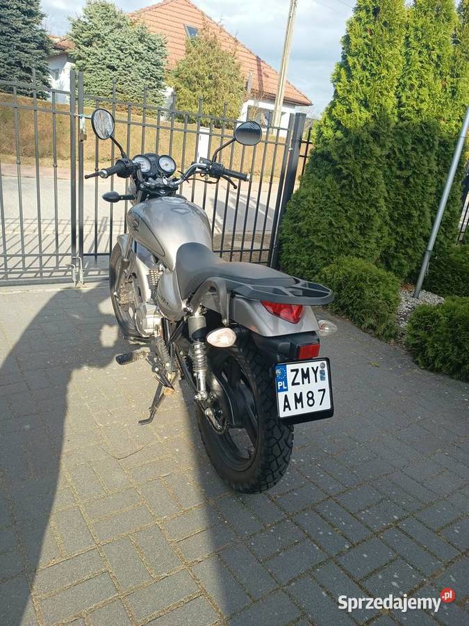 Zipp 125 stan nowy Rok produkcji 2015 Cybinka sprzedam