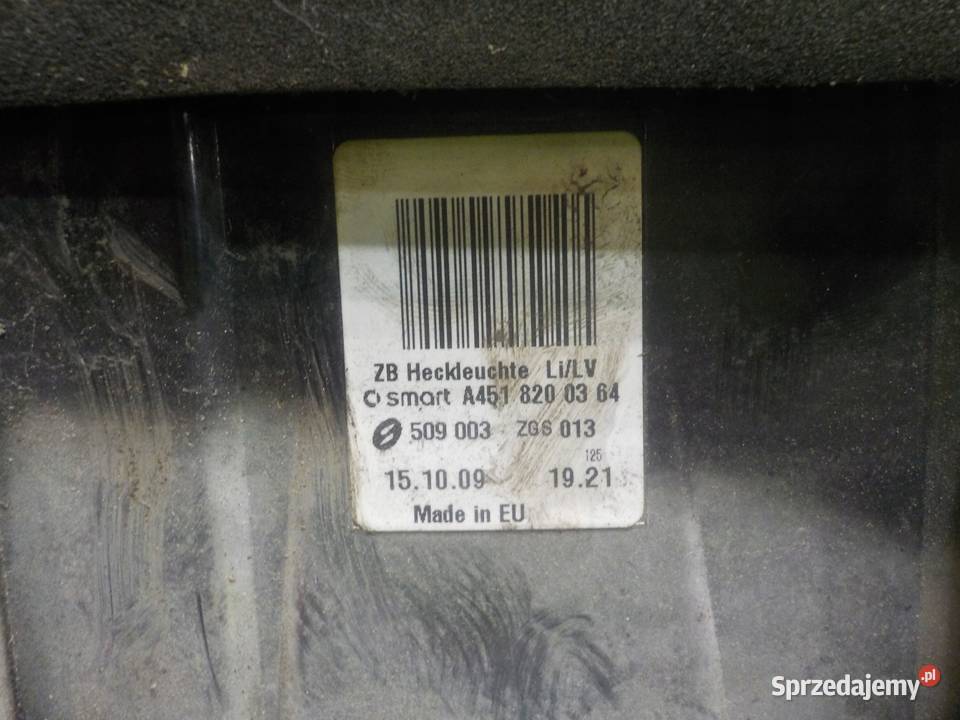 SMART FORTWO III 451 08 CDI 09r lampa lewa tyl Suków
