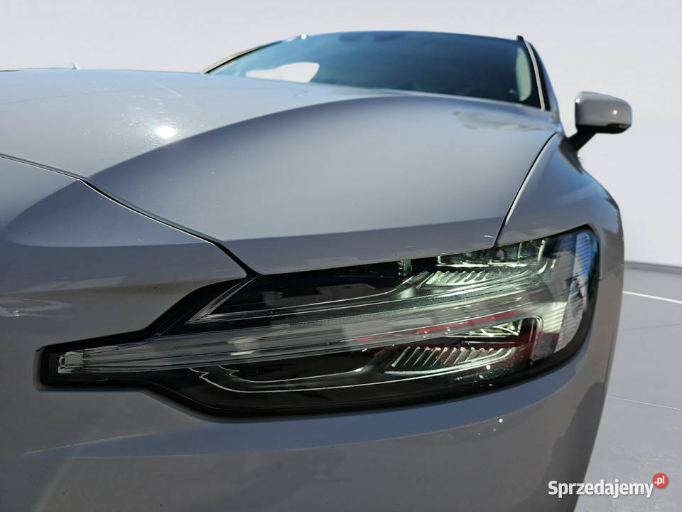 Volvo V60 B4 B Momentum Pro aut Kombi DW6RY09 II Janki