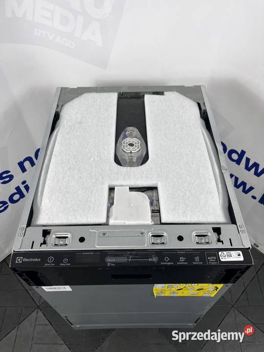 Zmywarka Electrolux 700 GlassCare EEG63410L 45
