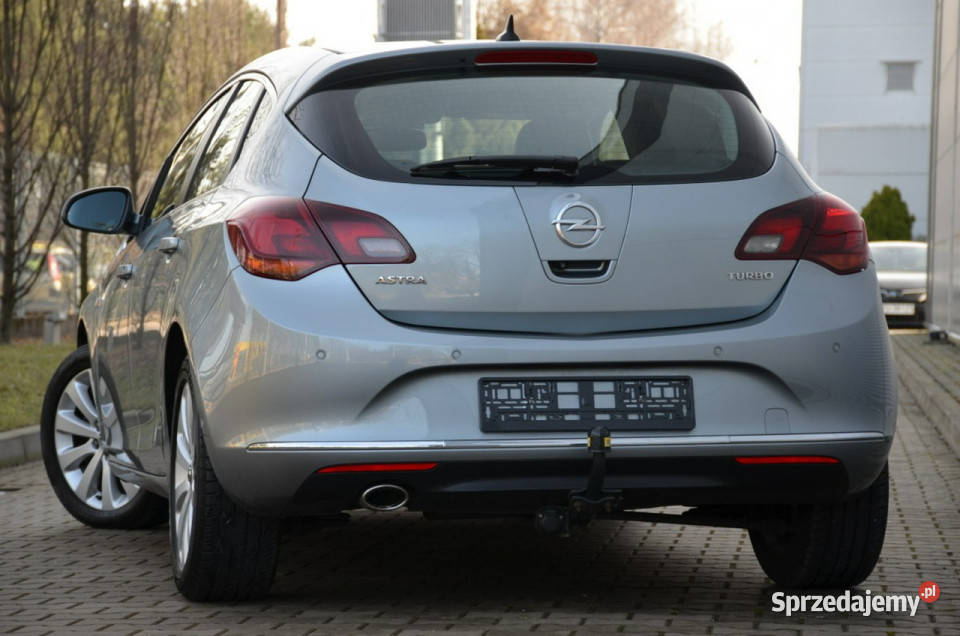 Opel Astra 14T 140 Cosmo Serwis Navi Kamera światła przeciwmgielne Kutno