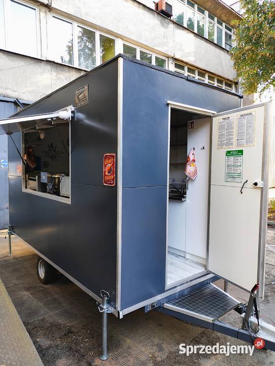 Przyczepa gastronomiczna 4x2mkurczak z rożnafood Merker Wrocław