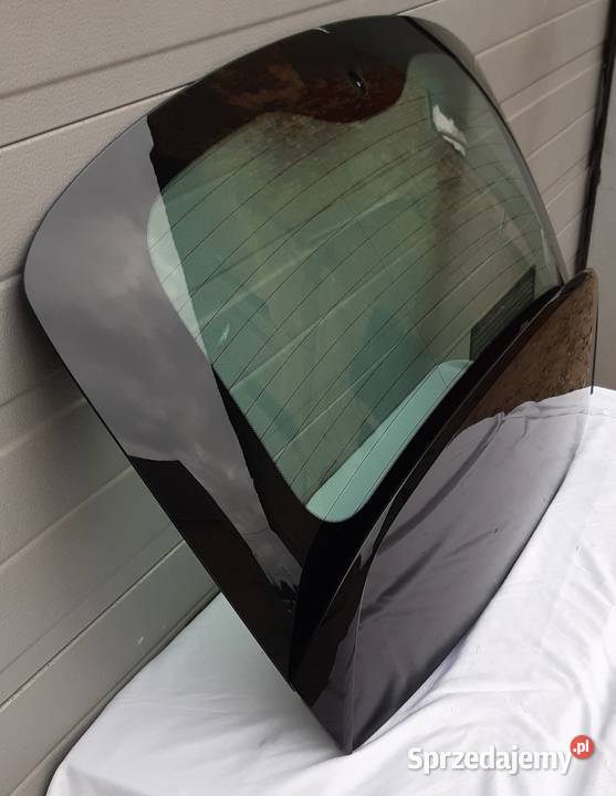 SZYBA KLAPY BAGAŻNIKA UCHYLNA TYŁ BLENDA ZAWIASY