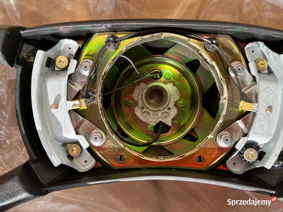 Mercedes W124 W126 1264601003 kierownica nowa Radom