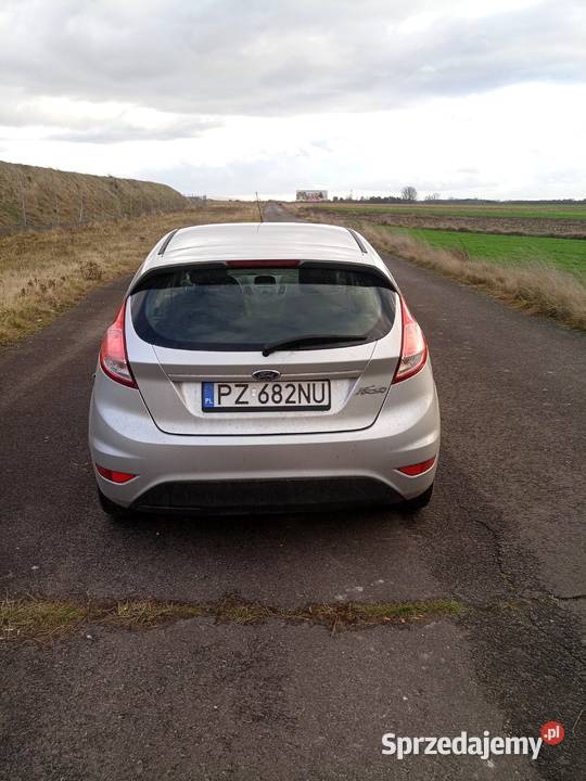 Ford fiesta 16 d 2013r sprzedam 1560cm3 sprzedam