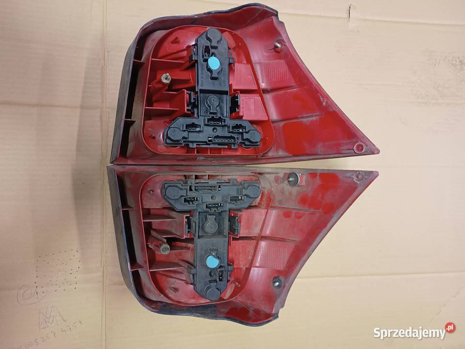 Lampy tylne volkswagen golf 4 hb hella dolnośląskie Kłodzko sprzedam